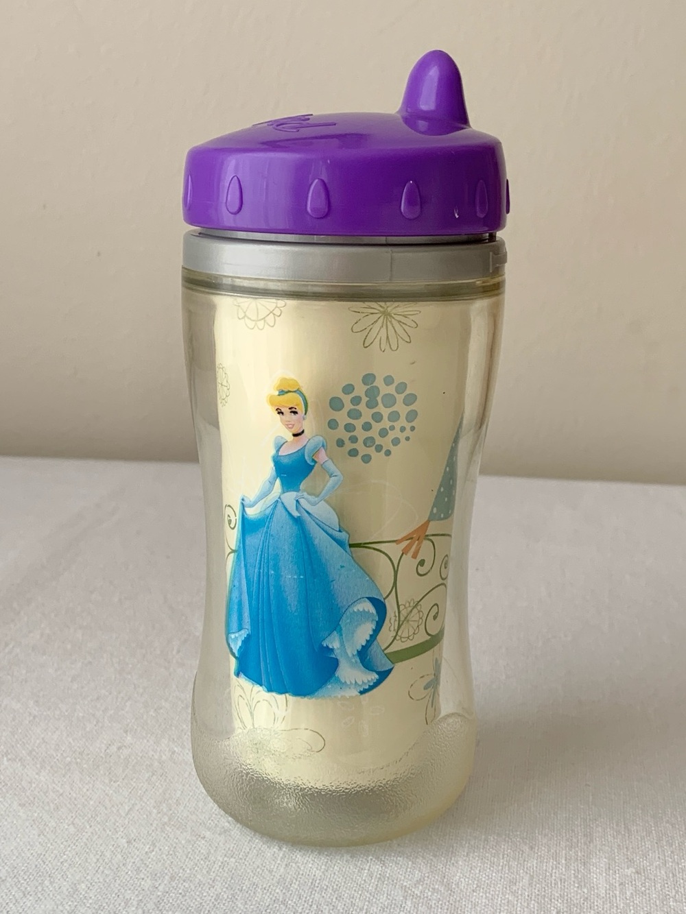 2009 Disney Playtex Y2K Cinderella Princess 9 oz. Water Bottle Sippy Cup